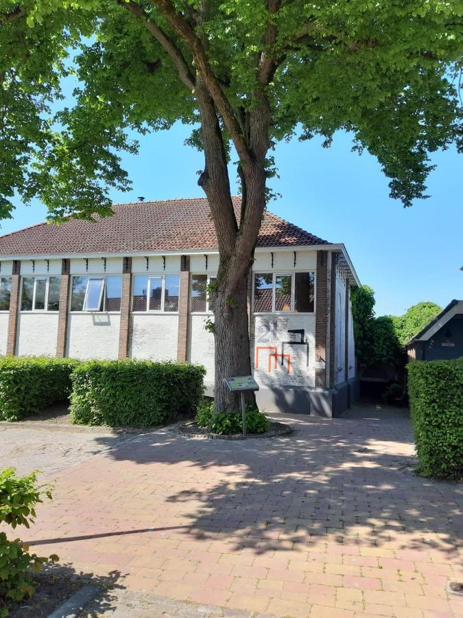 Anno 1874 Apartment Leens Exterior foto